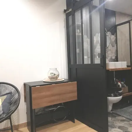 بيت ضيافة Studio Duplex Avec Entree Privee A 10mn De Disney