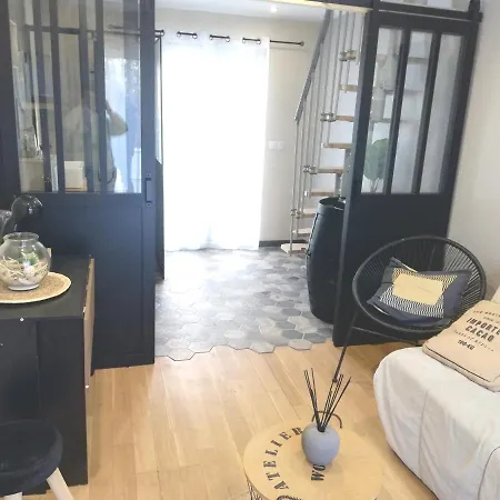 Studio Duplex Avec Entree Privee A 10mn De Disney